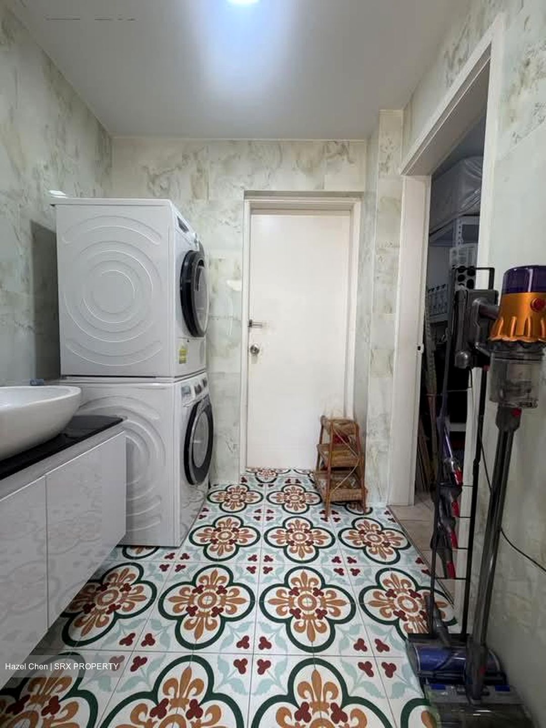 Landridge Condo (D5), Condominium #566069041